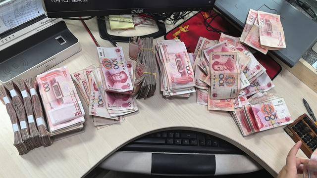 东平农商银行：兑换霉变币 服务暖人心