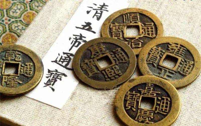 秒没！蛇钞蛇币难买上热搜！