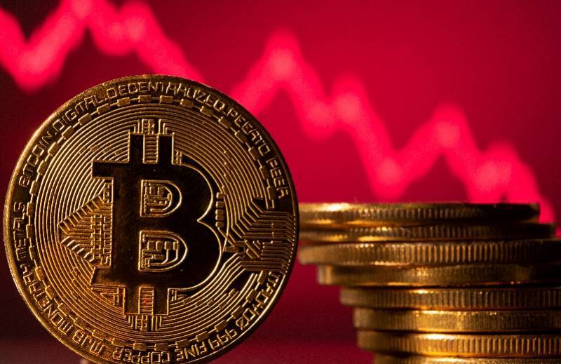 1枚比特币涨至72万元，美图炒币大赚5亿多，专家提醒风险
