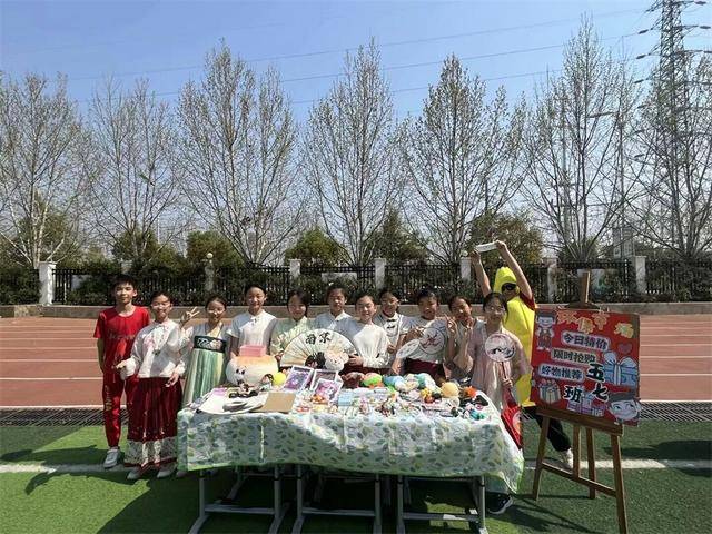 “环保集市”乐淘淘，星币开启新体验