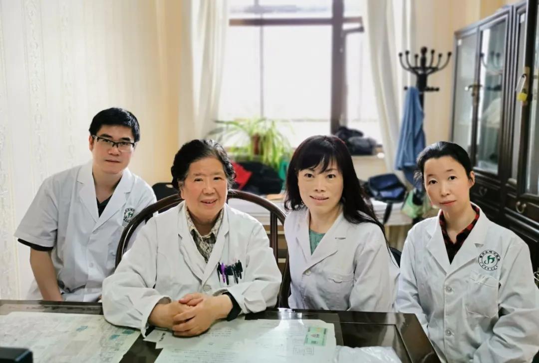 林兰贵金属(贵金属交易平台官网)