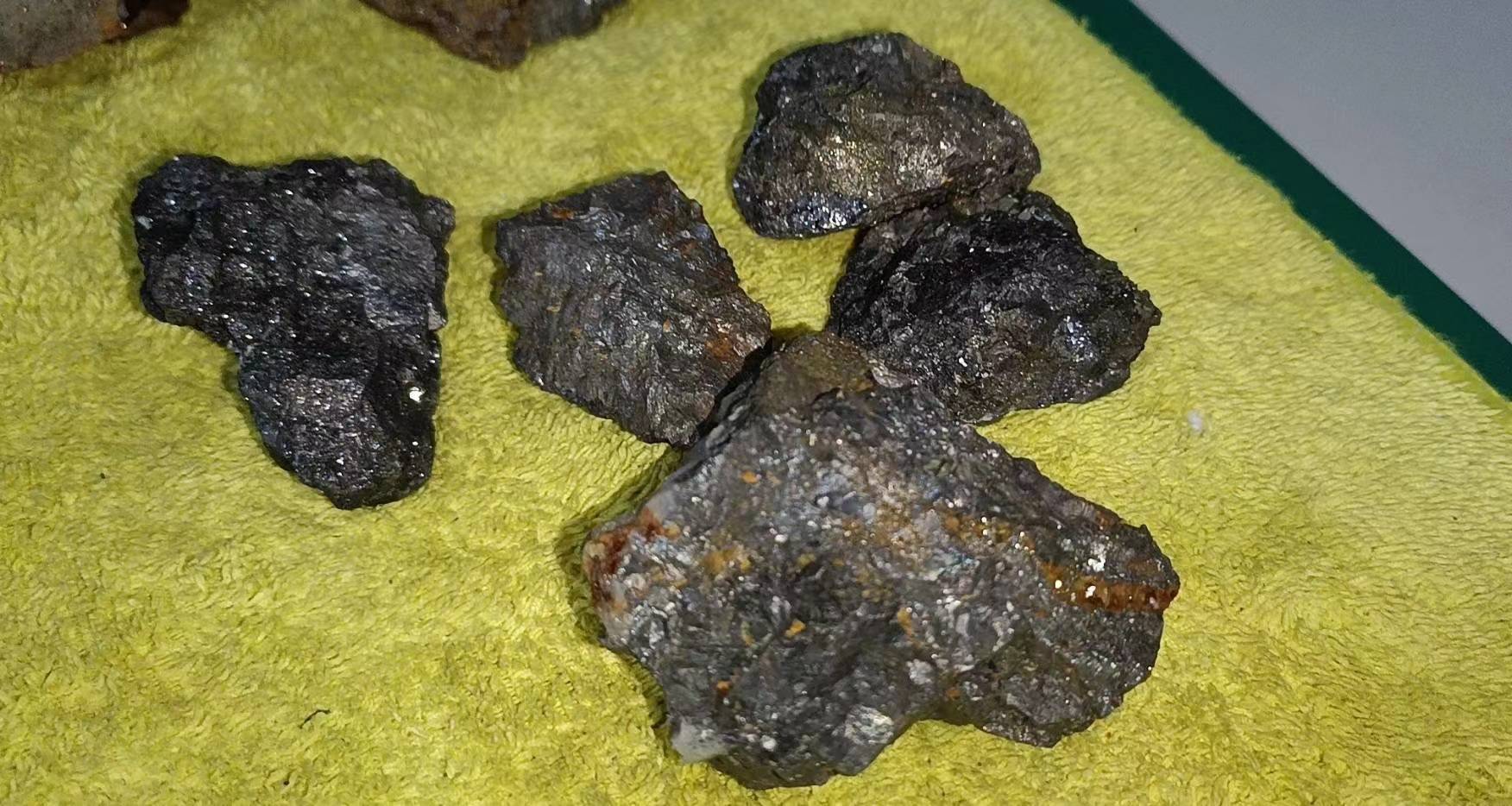 铂翠贵金属(kitco贵金属铂钯报价)